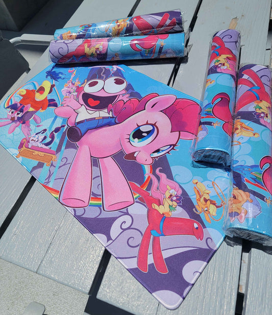 *PRE-ORDER* Pony Friends Playmat