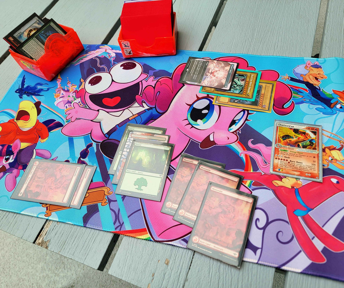 *PRE-ORDER* Pony Friends Playmat